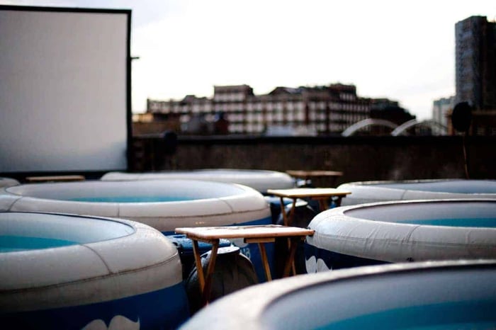 Hot-Tub-Cinema-London-Non-Touristy-Things-to-Do2